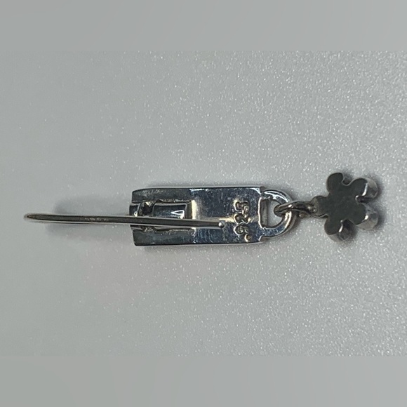 Silpada Vintage Sterling Silver Spiney Oyster Multi-Stone Flower Dangle Earrings - Picture 10 of 14